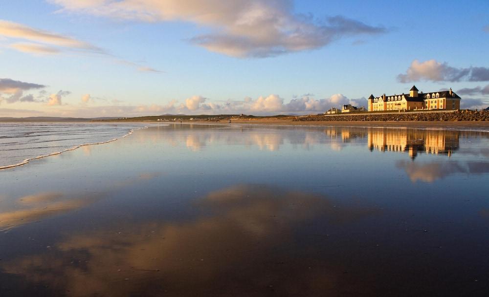 The Sandhouse Hotel And Marine Spa Donegal Town Exterior foto